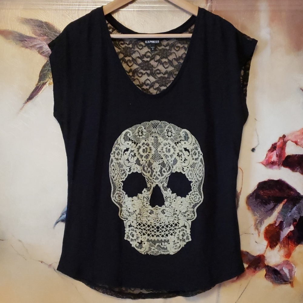 Express Cap Sleeve Lace Skull Tee